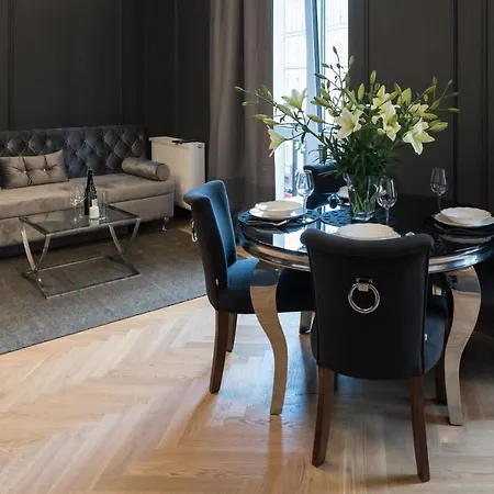 Silver House Center شقة وارسو
